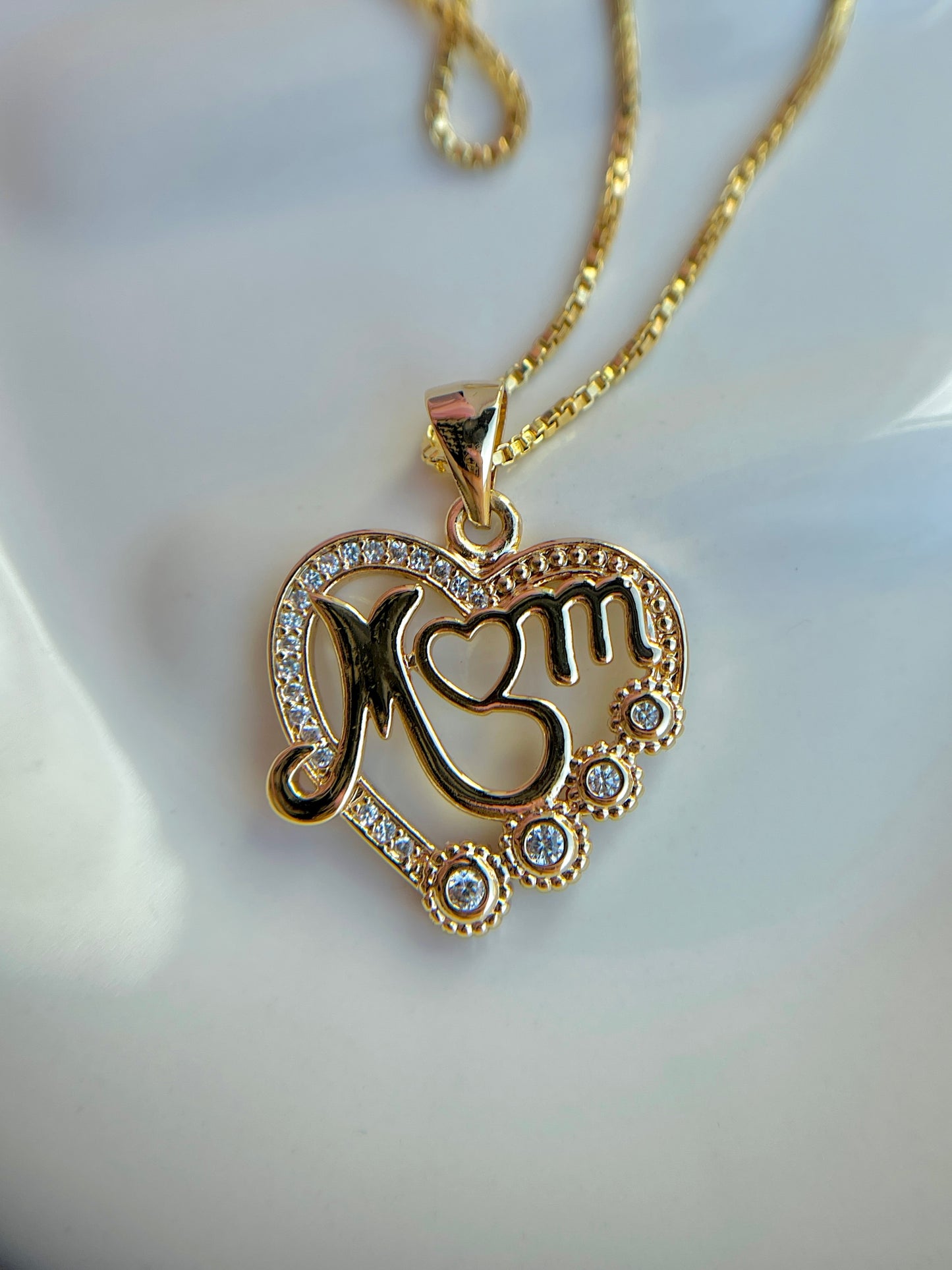 Mom Heart Necklace | 2 Piece Set